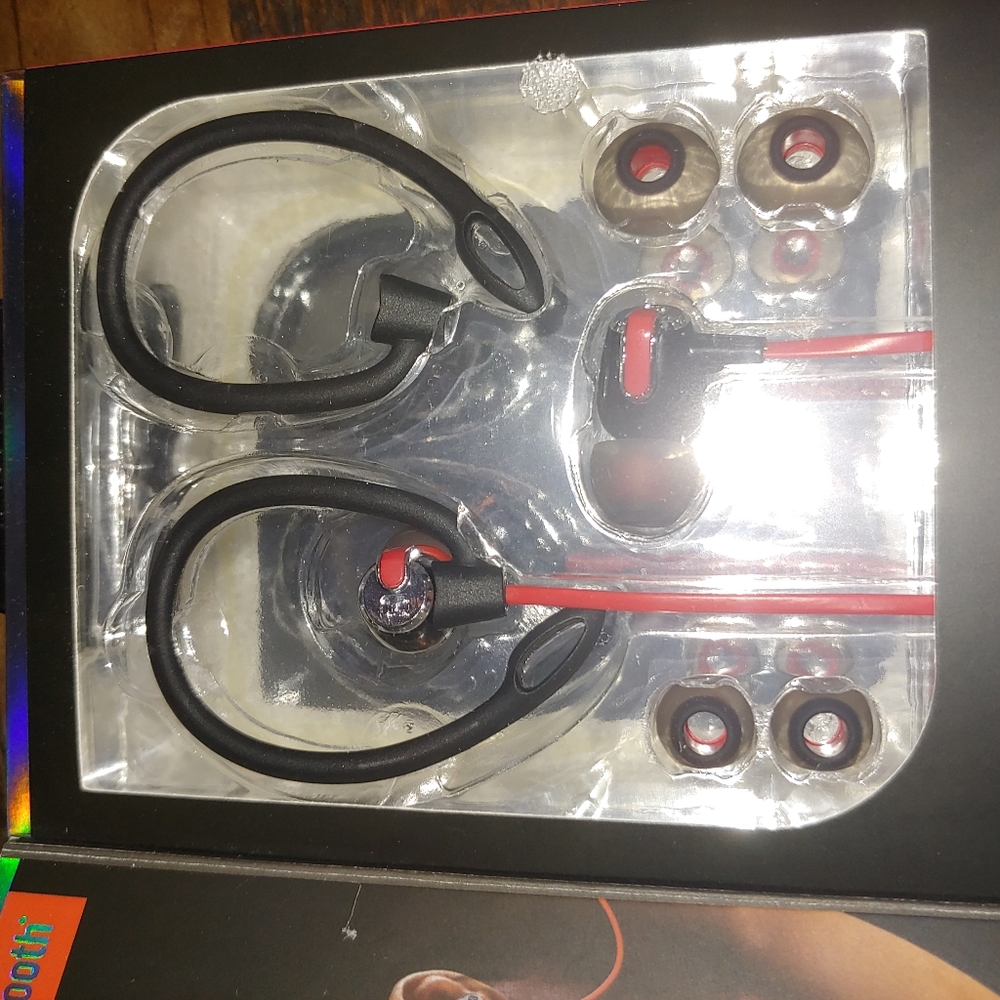 IHome fit Bluetooth water-resistant Wireless Sport - Picture 2 of 5